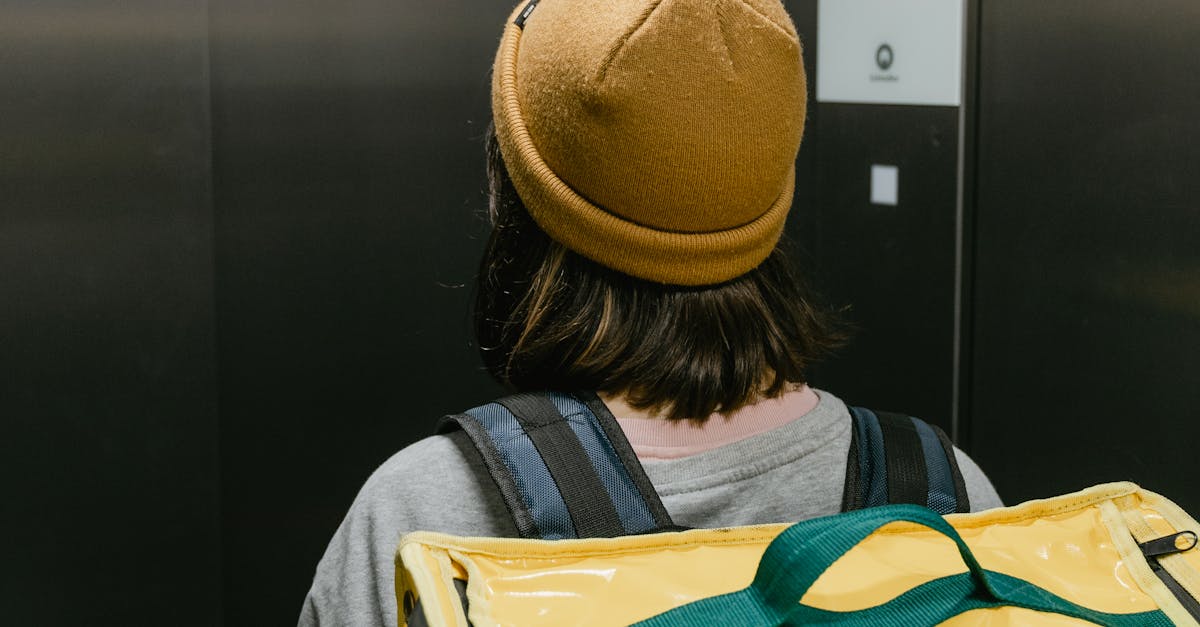 A closer look at High-Rise Penthouse Living With Energy-Efficient Elevators